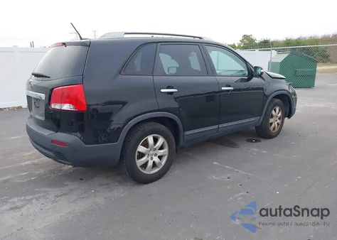 2013 Kia Sorento Lx из США, поврежденный, VIN 5XYKT3A65DG416484